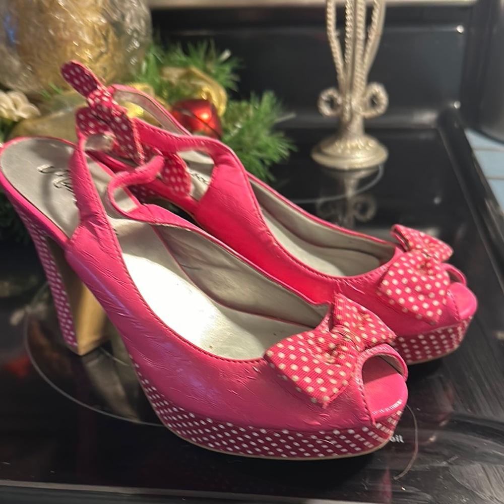 Pink Patent Leather Peep-Toe Heels pin up gal